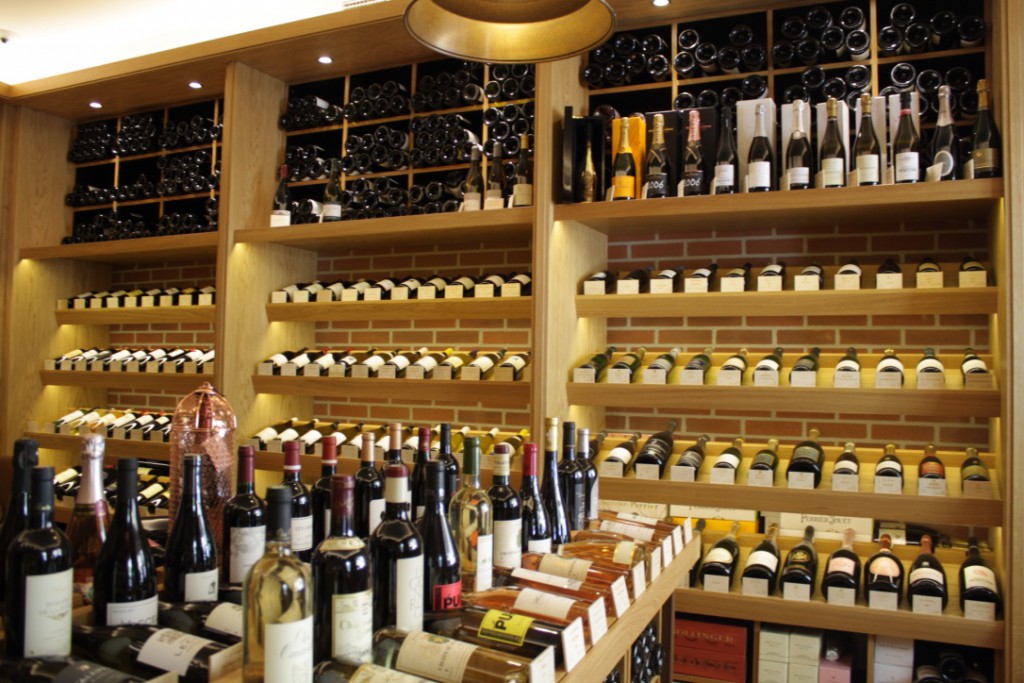 Dionysos Wines / @JF