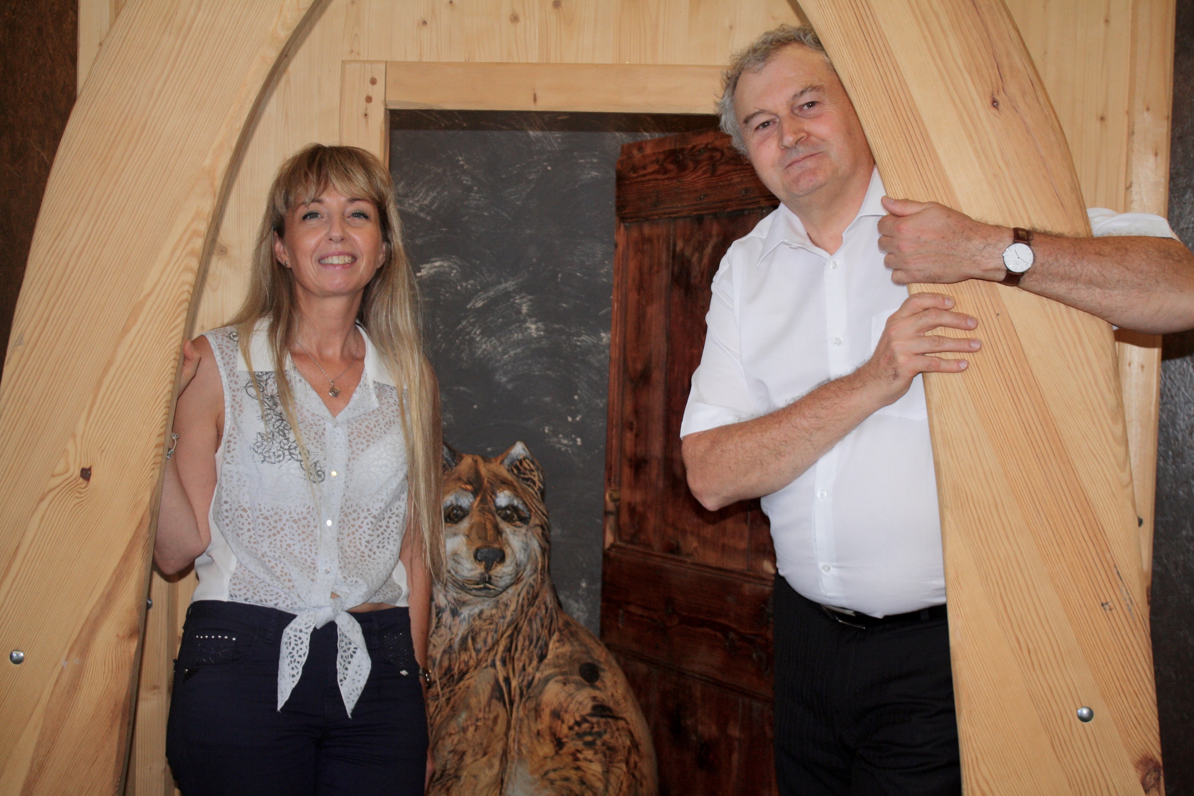 Mme Barberis Sophie - directrice adjointe du Parc Alpha Loup - & Mr Jean-Marie Solichon - directeur du Jardin Exotique