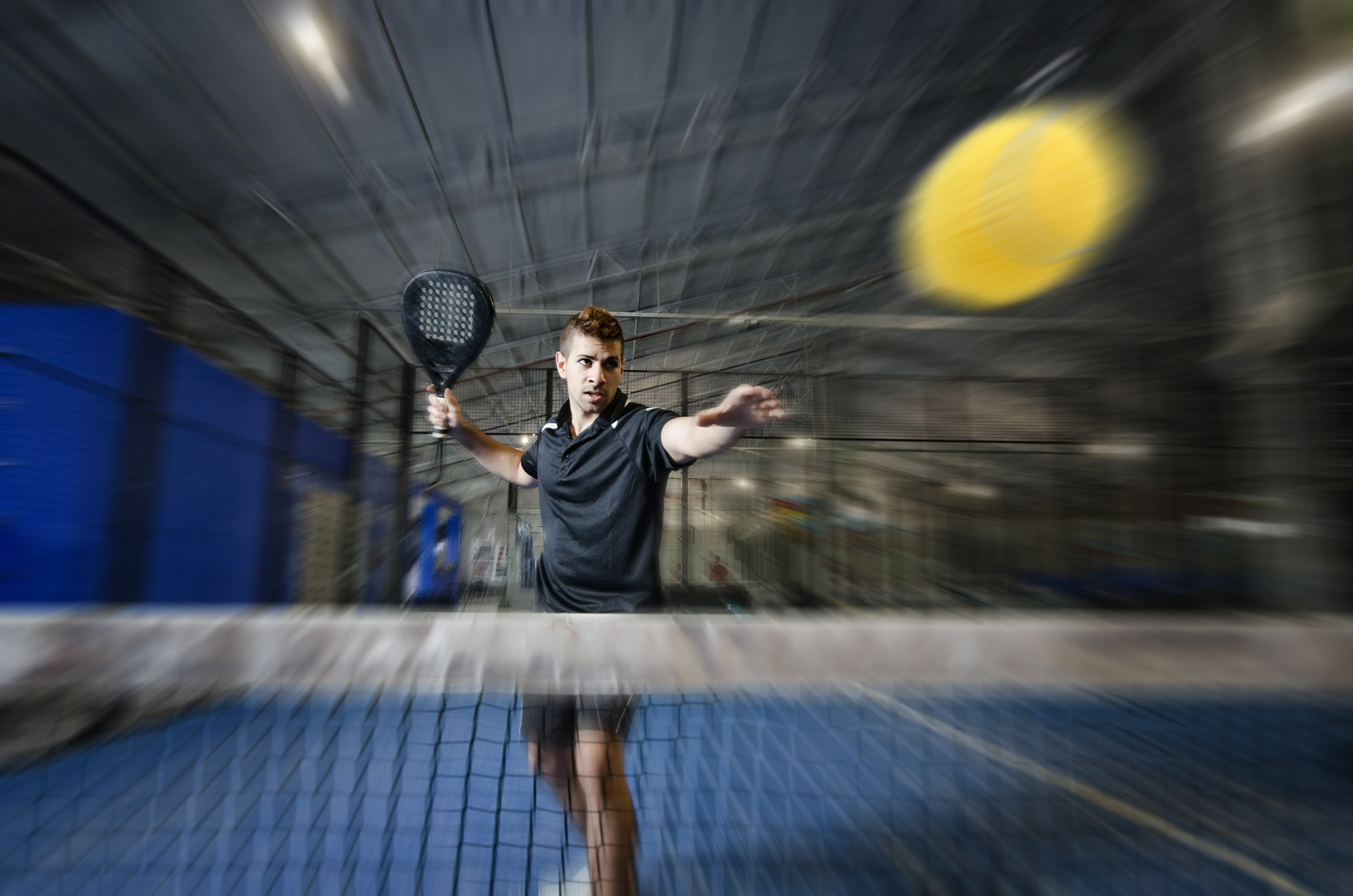 Падал теннис. Паддл теннис. Теннис Padel Smash. Теннис в дождь. Паддл теннис Краснодар.