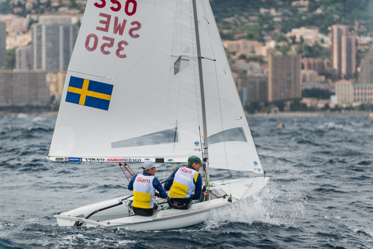 Kicks off for the 470, the two-person Olympic dinghy for men and women. Barely has round 3 of the Sailing World Cup ended in Hyères, France and teams are heading for the Principality, some keen to consolidate their results and others determined to shuffle the pack. The provisional entry list features 90 teams representing 25 nations, and fourteen of these teams competed at the Rio 2016 Olympics.