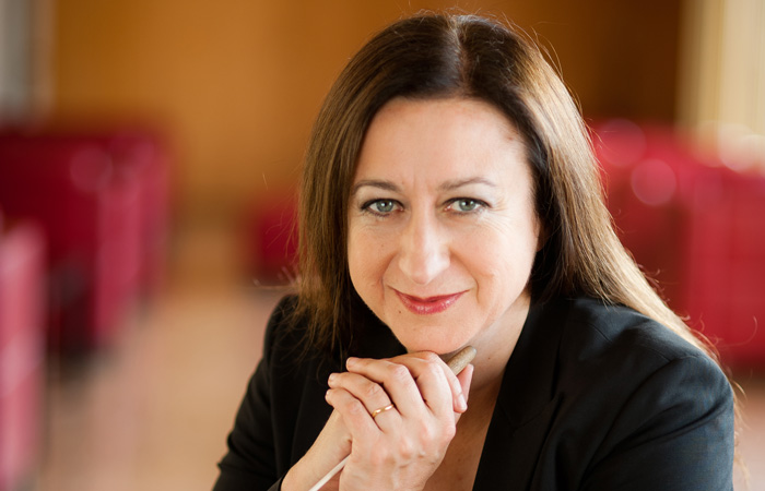 simone-young-von-berthold-fabricius-700-450